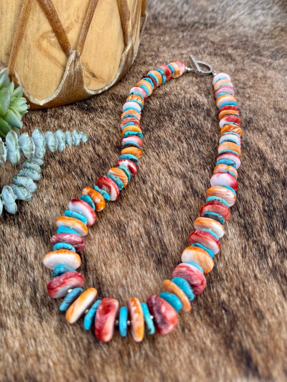 One of a Kind Bold Spiny Oyster and Turquoise Jewelry Set (NEW) - Picture 2 of 7